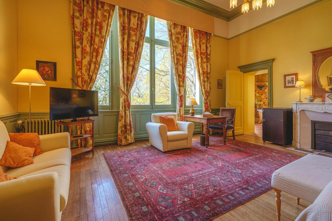 Chateau La Comtesse De Loire & Spa Сомюр Экстерьер фото