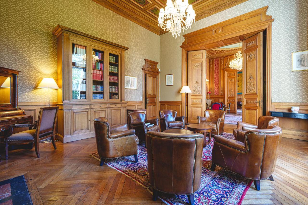 Chateau La Comtesse De Loire & Spa Сомюр Экстерьер фото
